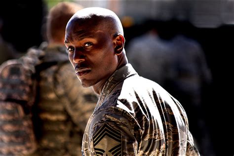 Tyrese Gibson en Transformers: The Last Knight • Cinergetica