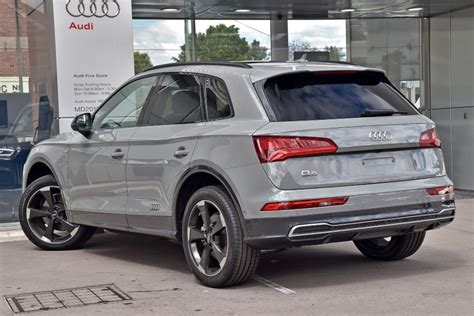 Audi Q5 Quantum Grey - How Car Specs