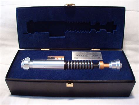 MR 2002 Luke Skywalker ROTJ Limited Edition Replica - page 1 - Master Replicas LE & CE Sabers ...