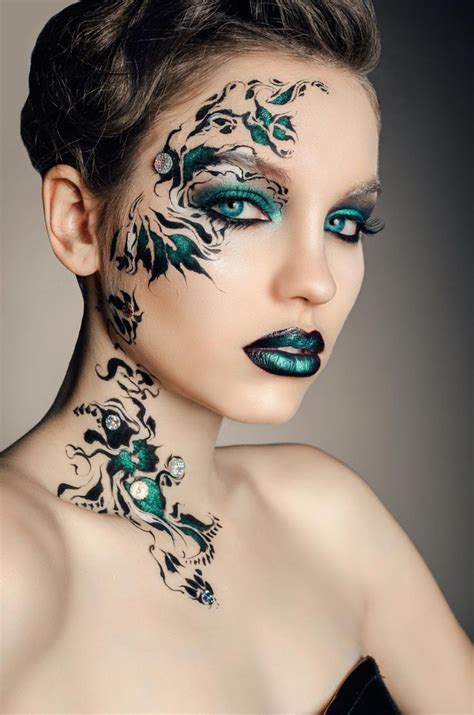 Pin by April Hollenbeck on Face paint | Fantasy makeup, Makeup art, Creative makeup