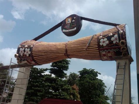 Giant ‘iya-ilu’ Finally Arrives Ibadan - Culture - Nigeria