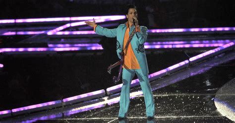 Prince Singing "Purple Rain" in the Rain Is One of the Best Halftime Shows