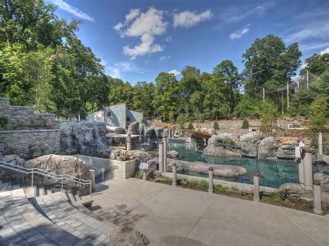 Smithsonian National Zoo - Seal and Sea Lion Exhibit