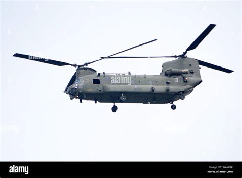 RAF Chinook Helicopter Stock Photo - Alamy