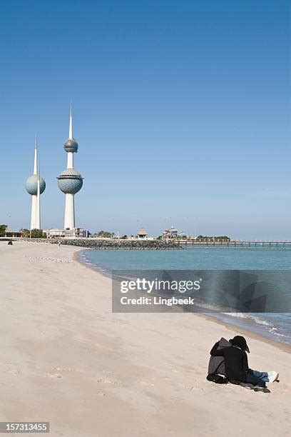 Kuwait City Beach Photos and Premium High Res Pictures - Getty Images