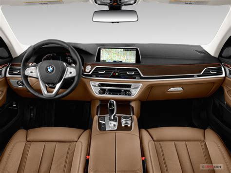 a curăța Pesimist drum cu macadam interior bmw 730 Apartament A incepe epuiza