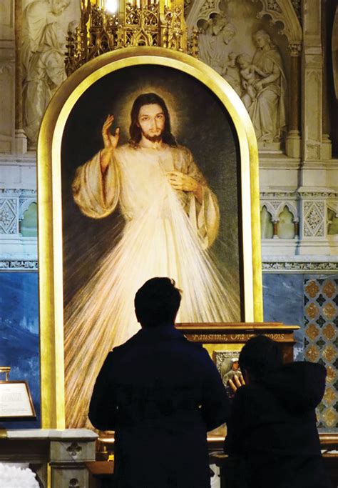 St. Faustina’s Relics Remind Young Adults of God’s Mercy | Catholic New ...