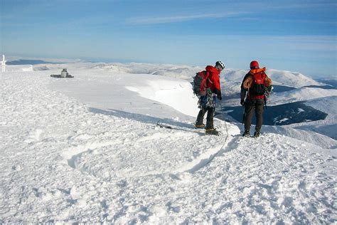 grough — Backcountry ski club plans to build mountain hut on Aonach Mòr ...