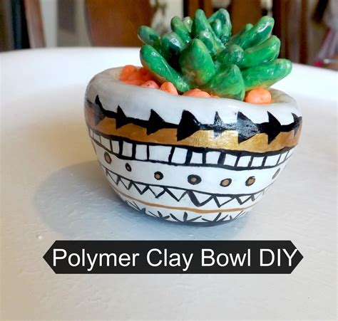 Blossoms and bundles: Polymer Clay Bowl DIY