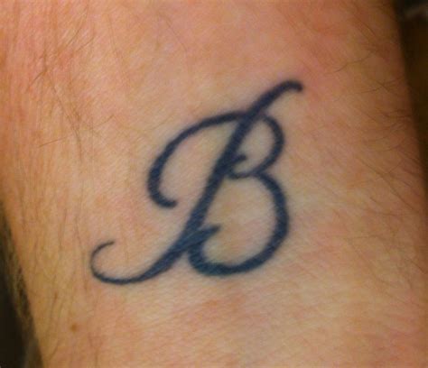 60+ Amazing B Letter Tattoo Designs and Ideas - Body Art Guru