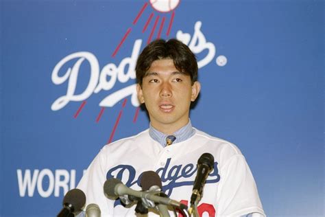 20 years ago: Hideo Nomo signs with Dodgers - True Blue LA