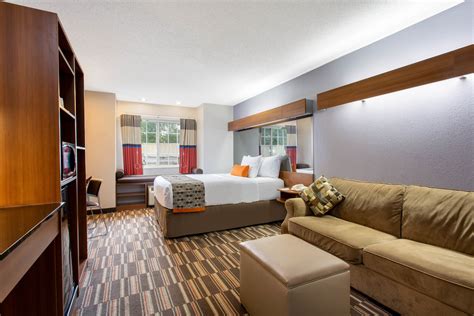 Microtel Inn & Suites by Wyndham Philadelphia Airport | Philadelphia ...