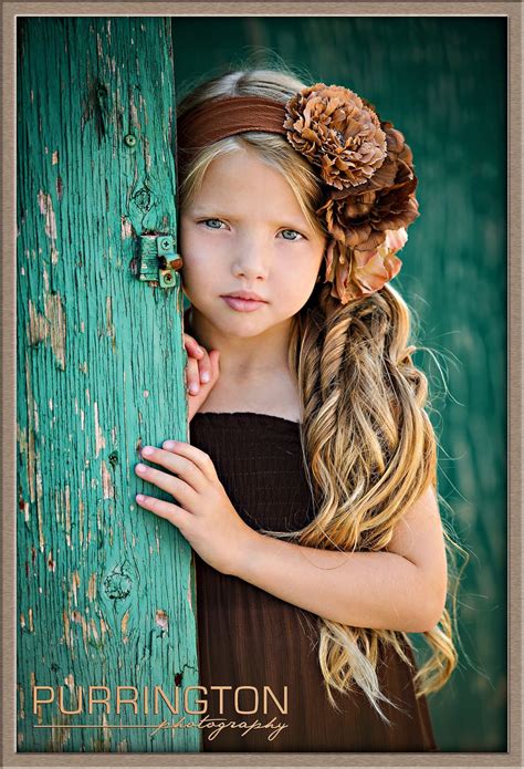 Clara – A Beautiful and Strong Hero! | Little girl photography, Little girl poses, Girl photo shoots