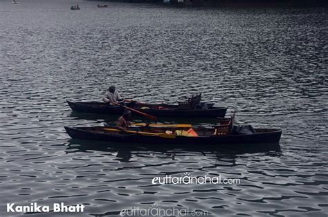 Boating in Naini Lake - Uttarakhand Photos