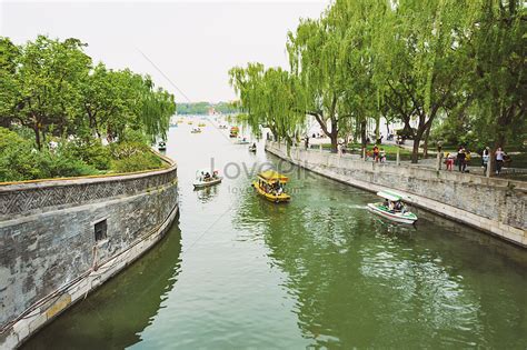 Beijing Beihai Park Picture And HD Photos | Free Download On Lovepik