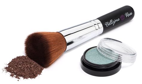 Mineral Foundation Brush - Premium Flat Top Makeup Brush Contours Loose or Pressed Mineral ...