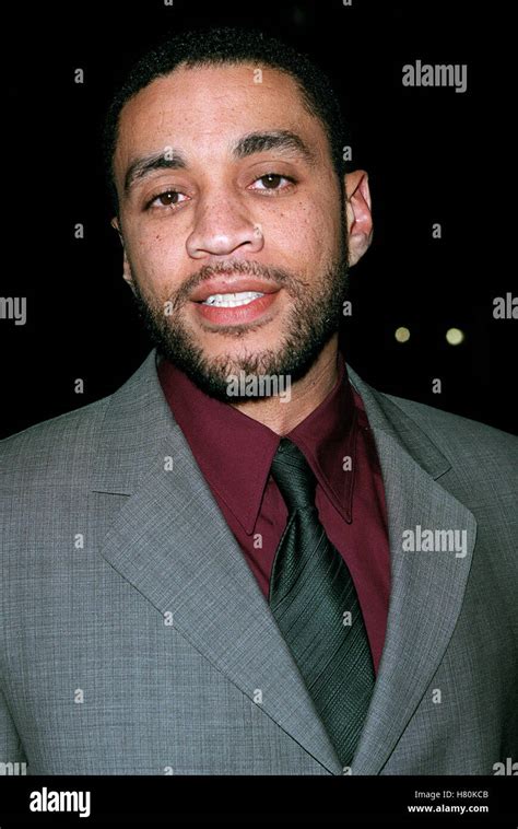 HARRY LENNIX 17 December 1999 Stock Photo - Alamy