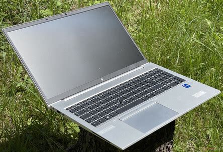 HP EliteBook 850 G8 Review - Business laptop with a super bright screen ...