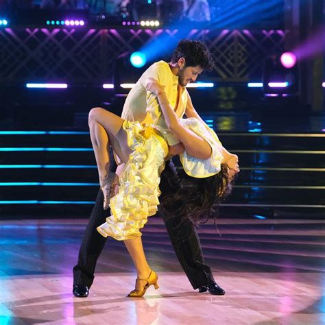 'DWTS' Season 32 Semi-Finals: Judges accused of 'favoritism' as Xochitl Gomez and Val ...