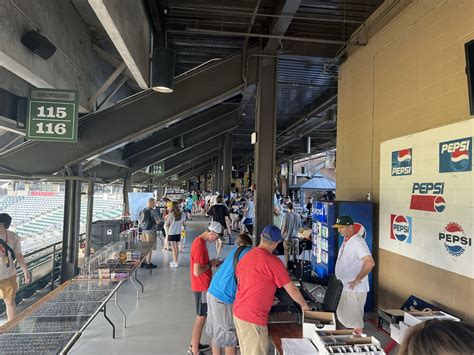 WINSTON SALEM DASH STADIUM CARD SHOW IS BACK! — % SPORTS CARDS NC CARD SHOW