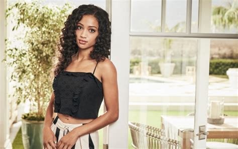 Samantha Logan on Her All American TV Dad Taye Diggs and the 13 Reasons Why Controversy - Parade