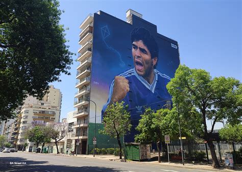 Martin Ron paints giant Maradona mural in Buenos Aires | BA Street Art