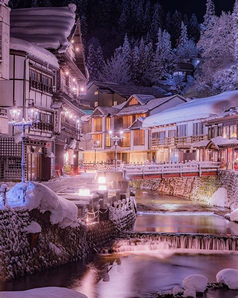 @Japan Travel: Winter time calls for onsen visits, and @sanga3 chose the magical Ginzan Onsen i ...