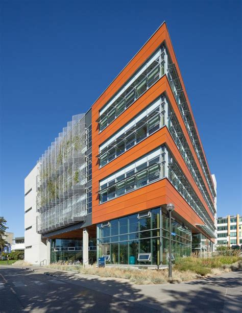 Vancouver campus building boasts green technologies - Construction Canada