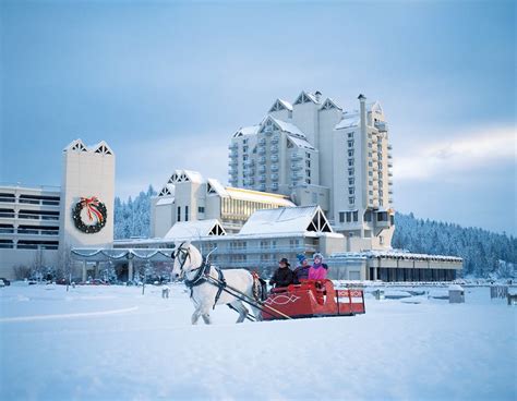 Celebrate Christmas In Idaho In These Holiday Towns