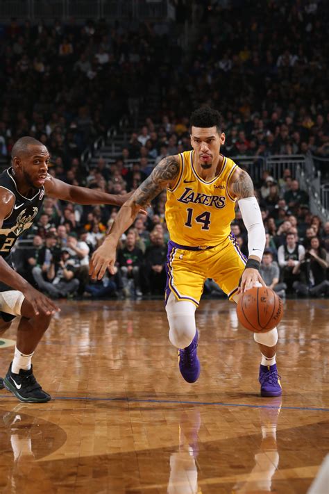 Photos: Lakers vs Bucks (12/19/2019) Photo Gallery | NBA.com