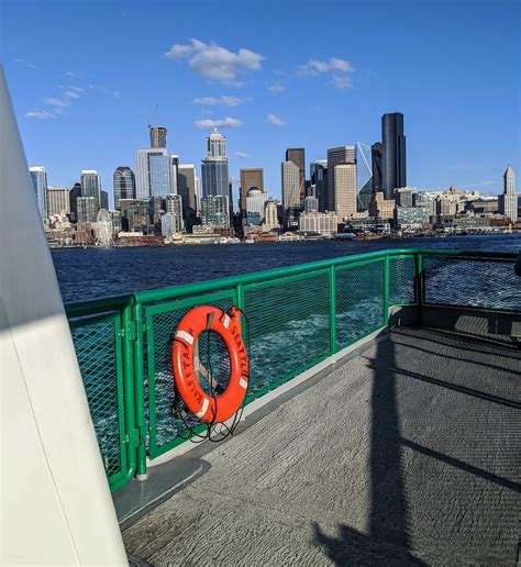 Ferry Rides in Seattle: A Fan's Guide to Enjoying the Journey | WanderBIG.com