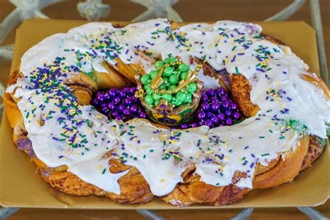 King Cake Tradition in New Orleans | Recipe | Mardi gras king cake ...