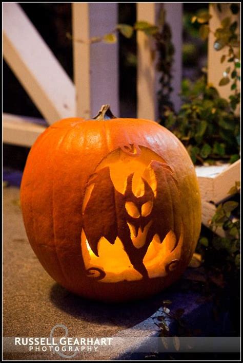 bat pumpkin carving | IDEAS | Pumpkin carving, Pumpkin, Halloween fun