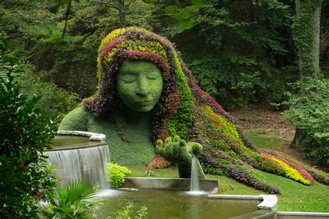 10 facts about the Atlanta Botanical Garden’s Earth Goddess, who turns 10 this year
