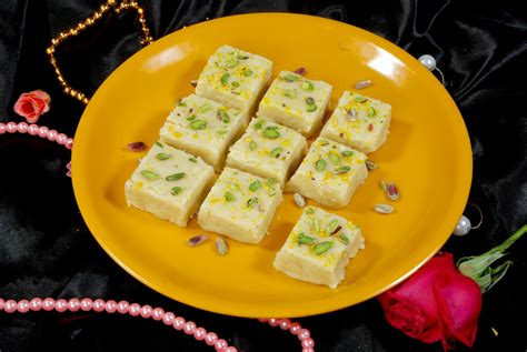 Buy Mava Burfi Sweet and Mithai Online at best price per kg