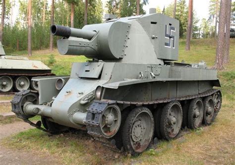 114-mm BT-42 Finnish SPH ,WW II | Tanks military, Army vehicles, War tank