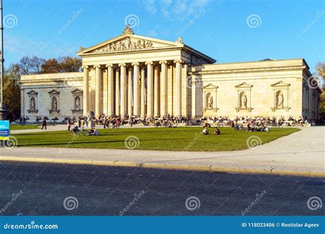 Munich, Germany - October 20, 2017: Students in Front of Glyptothek ...