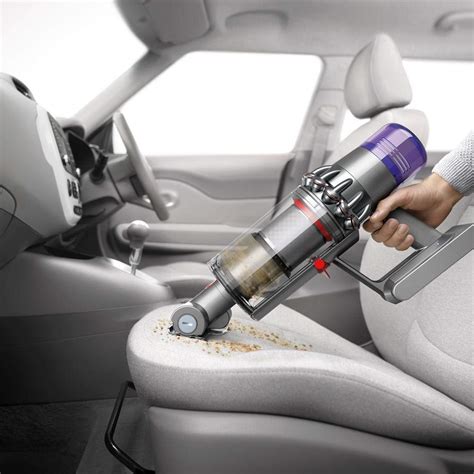 Dyson V11 Animal vs Torque Drive (2021): Which Cord-Free Vacuum Should ...