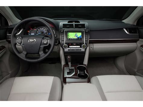 2014 Toyota Camry: 58 Interior Photos | U.S. News