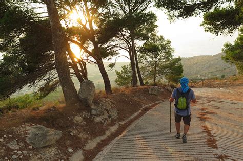 Self guided hiking in Sicily