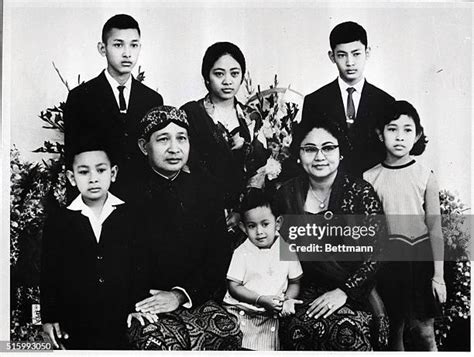 170 Suharto & Wife Stock Photos, High-Res Pictures, and Images - Getty Images