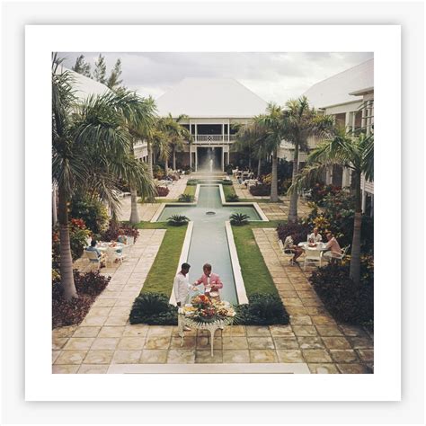 Ocean Club On Paradise Island - Slim Aarons Print