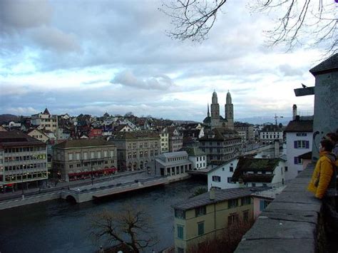 Lindenhofplatz (Zurique) - ATUALIZADO 2020 O que saber antes de ir - Sobre o que as pessoas ...