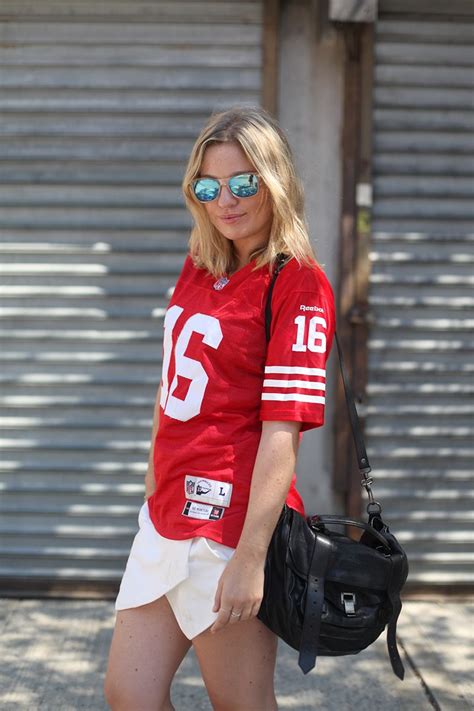 How to Make a Sports Jersey Look Stylish (Seriously) | Jersey fashion ...