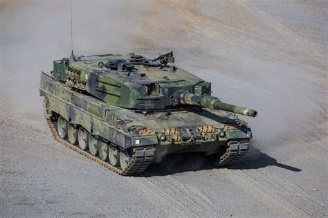 Finnish Leopard 2A4 MBT [2048x1365] • /r/MilitaryPorn | Armored ...