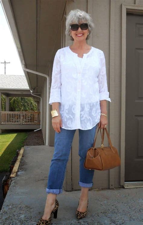 110+ Elegant Outfit Ideas for Women Over 60 | Pouted.com in 2021 | Over 60 fashion, Fashion over ...