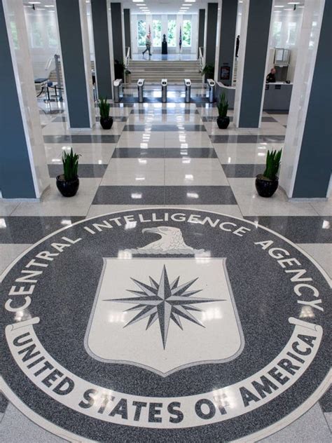 Former CIA directors launch rebuttal campaign