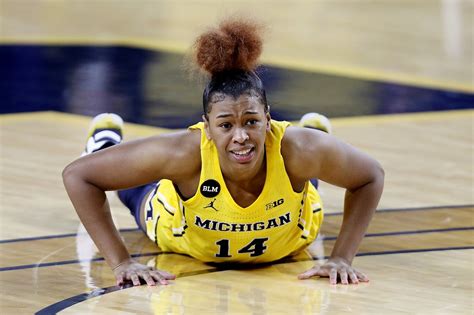 After 5-hour delay, Michigan women’s basketball allows season-high 89 ...