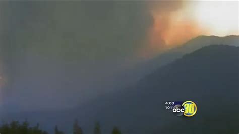 Kern County wildfire continues to burn - ABC30 Fresno