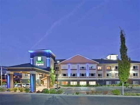 Ashland (OH) Holiday Inn Express Hotel And Suites Ashland United States ...